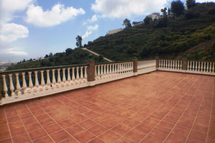 77fdfd9cdb8e303532617cec73e04f92 - 6