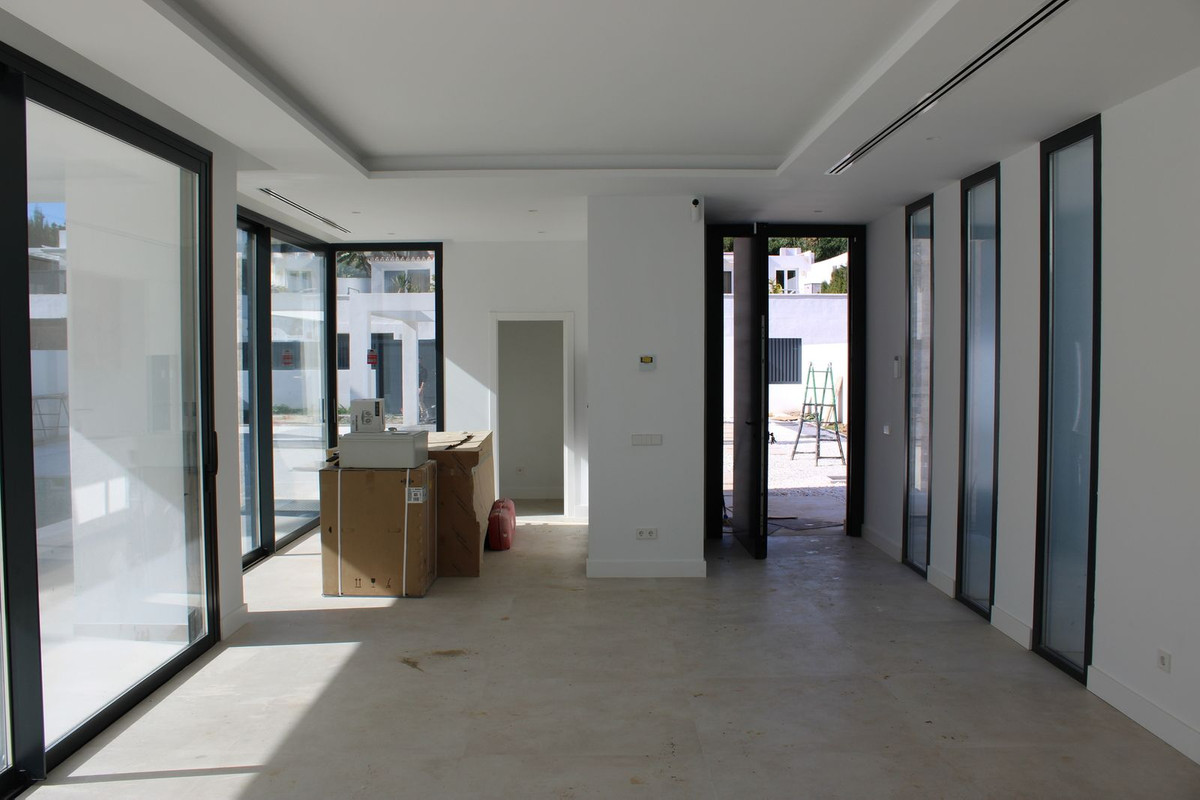 7a5273d22bb231df51031af71d597de4 - 12