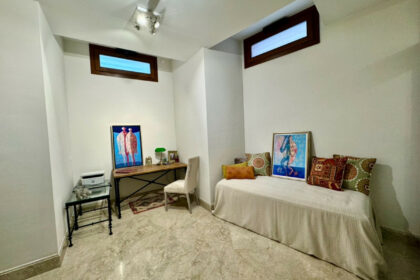 7d4dfa544f8f4c22b62973a6edc77730 - 25