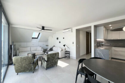 80ab4c7d164c55f792a0db7eb94336e6 - 12