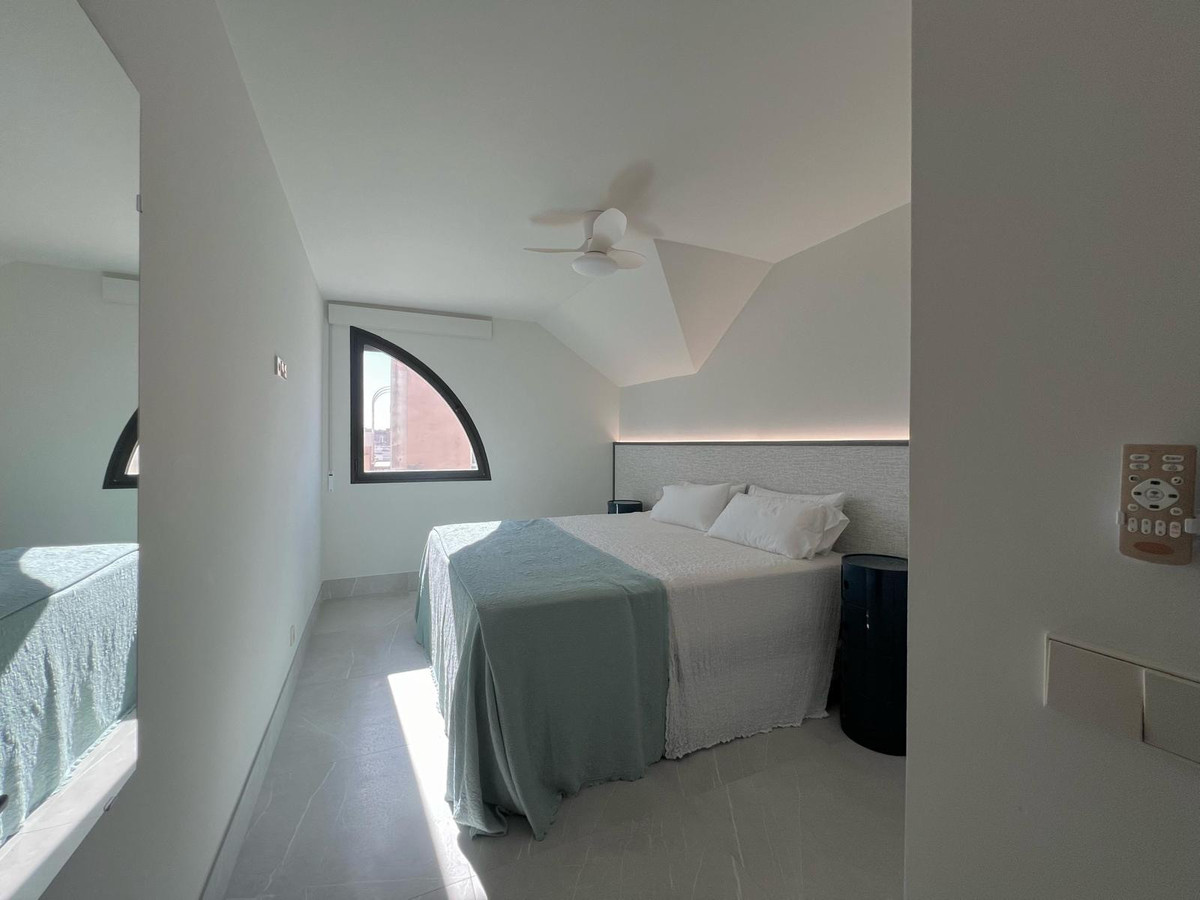 80ab4c7d164c55f792a0db7eb94336e6 - 14