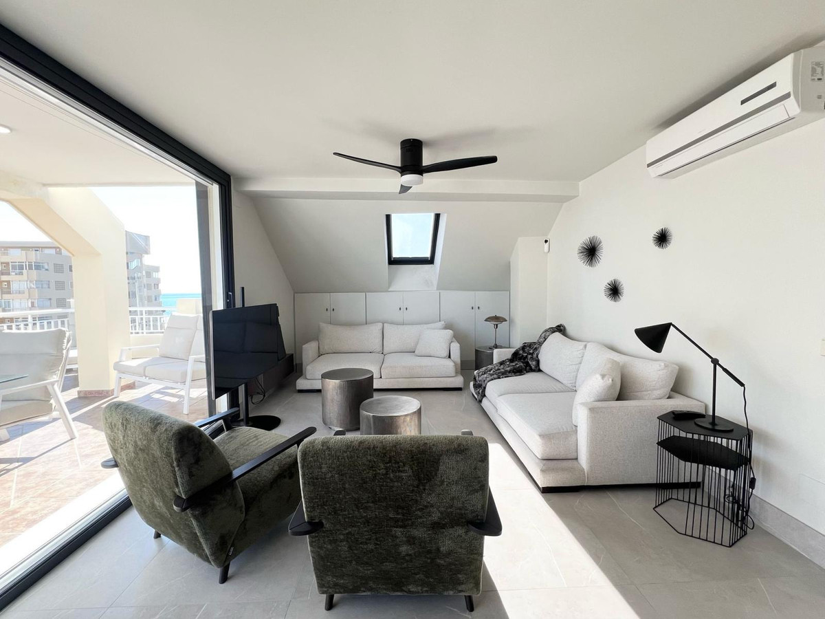 80ab4c7d164c55f792a0db7eb94336e6 - 15