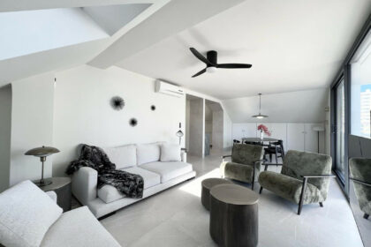 80ab4c7d164c55f792a0db7eb94336e6 - 22