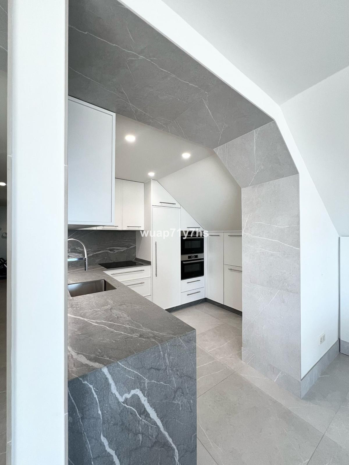 80ab4c7d164c55f792a0db7eb94336e6 - 3