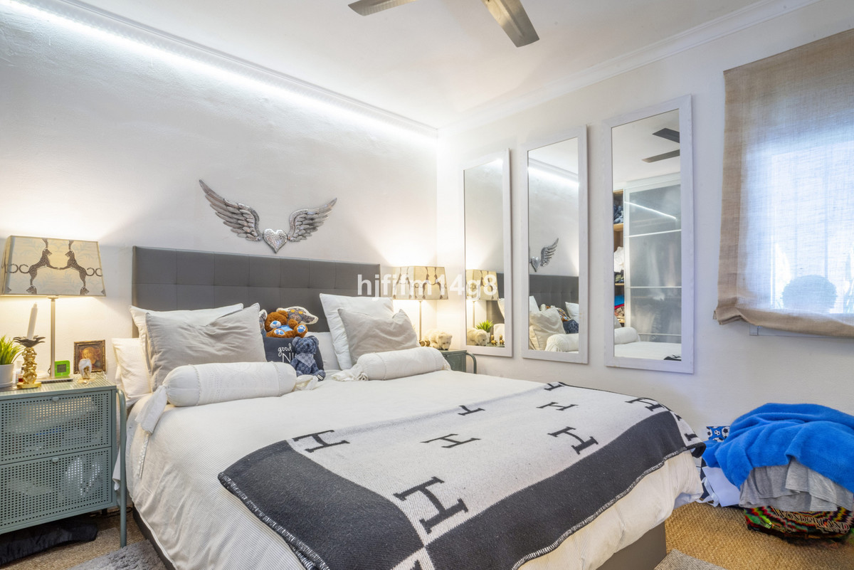 841337a7c7653952e7fe7f07f8cf2f2f - 10