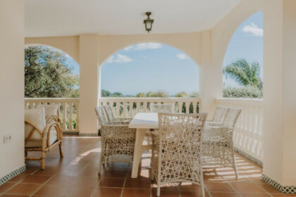 8551fd26e7cb94aaef7af0eb62567a4a - 13