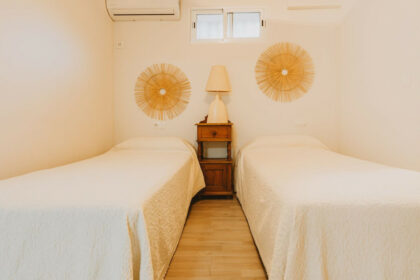 8551fd26e7cb94aaef7af0eb62567a4a - 36