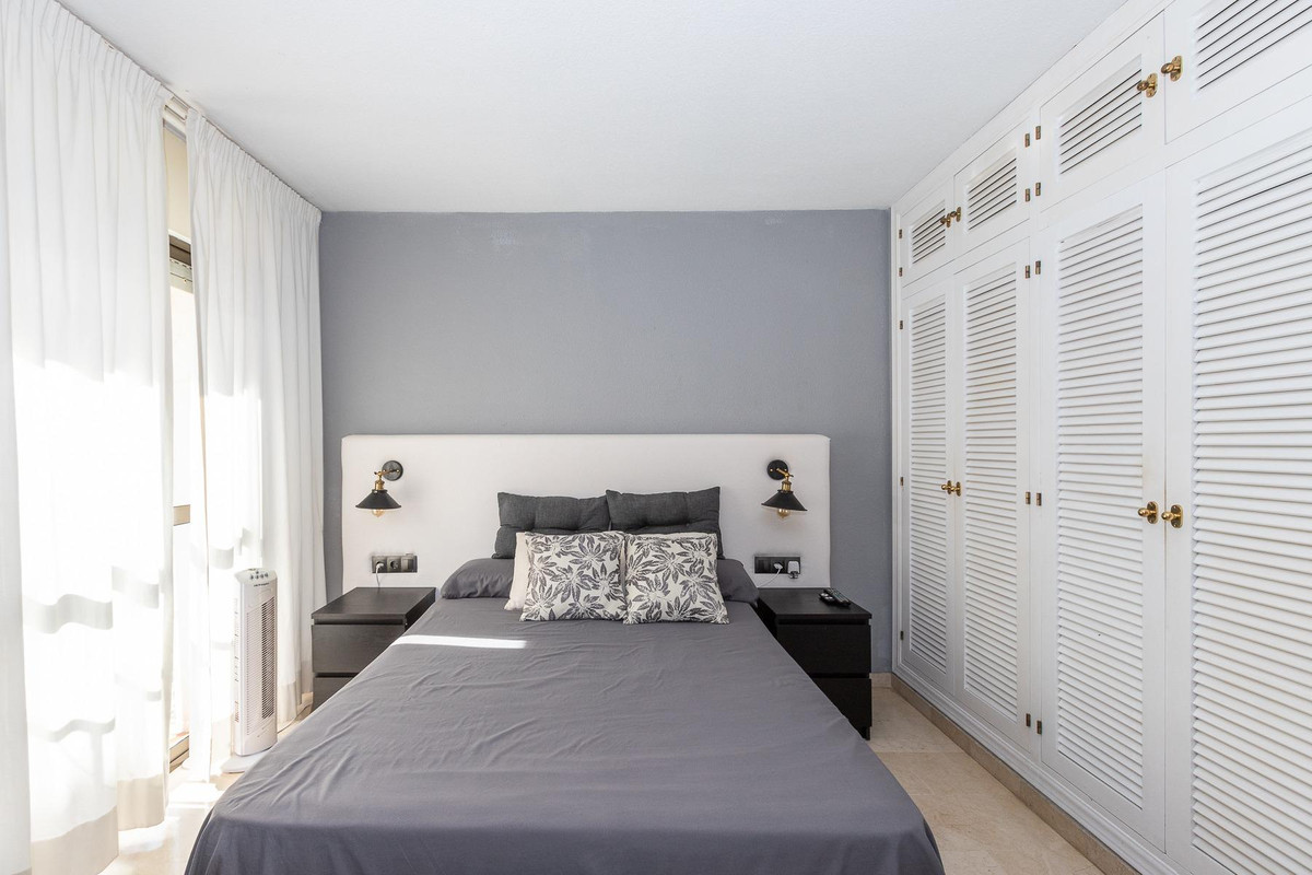 85cdc0e7b1ef6c5bc5bd786523027687 - 18