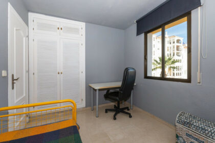 85cdc0e7b1ef6c5bc5bd786523027687 - 25