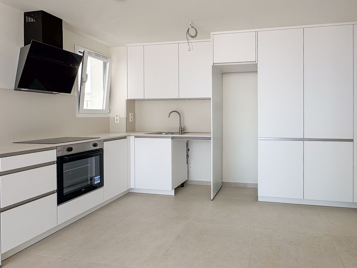 86c1d06c0a1a2bbd4db8bda5bdf30b34 - 2