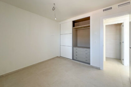 86c1d06c0a1a2bbd4db8bda5bdf30b34 - 4