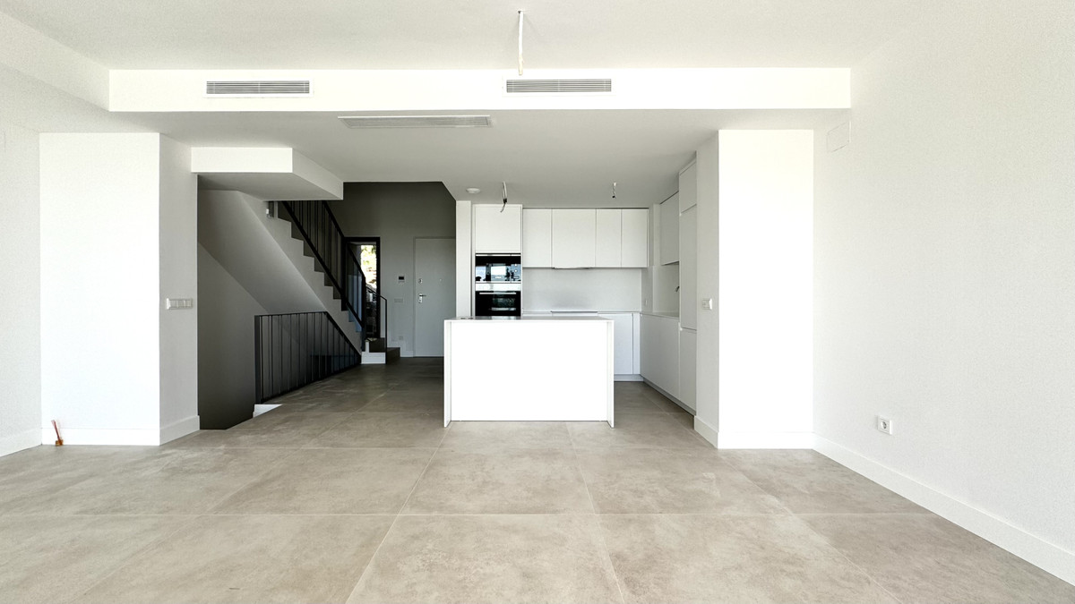 87a6d88d8ef5876a38117d68d7b1d8bd - 13