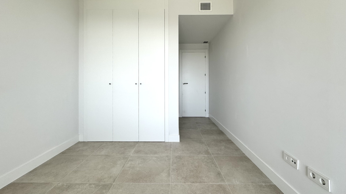 87a6d88d8ef5876a38117d68d7b1d8bd - 30