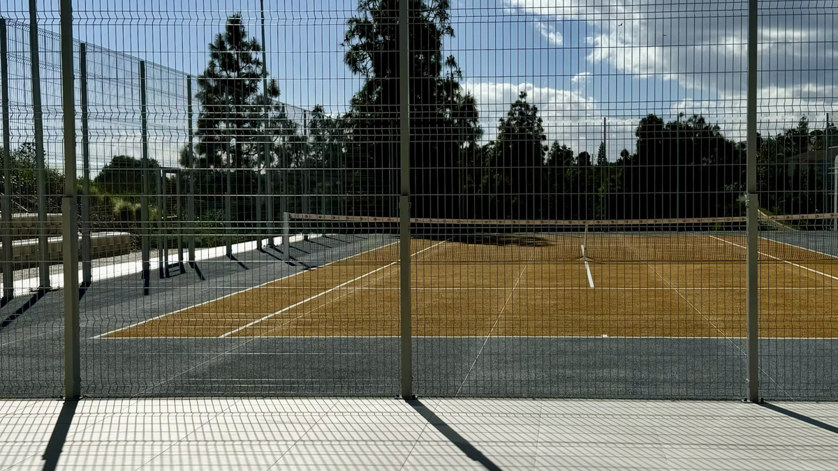 87a6d88d8ef5876a38117d68d7b1d8bd - 44