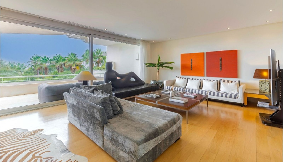 88bbc0e7ba657f1415aa5412430353bc - 10