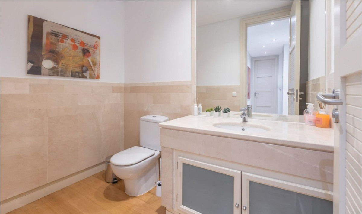 88bbc0e7ba657f1415aa5412430353bc - 13