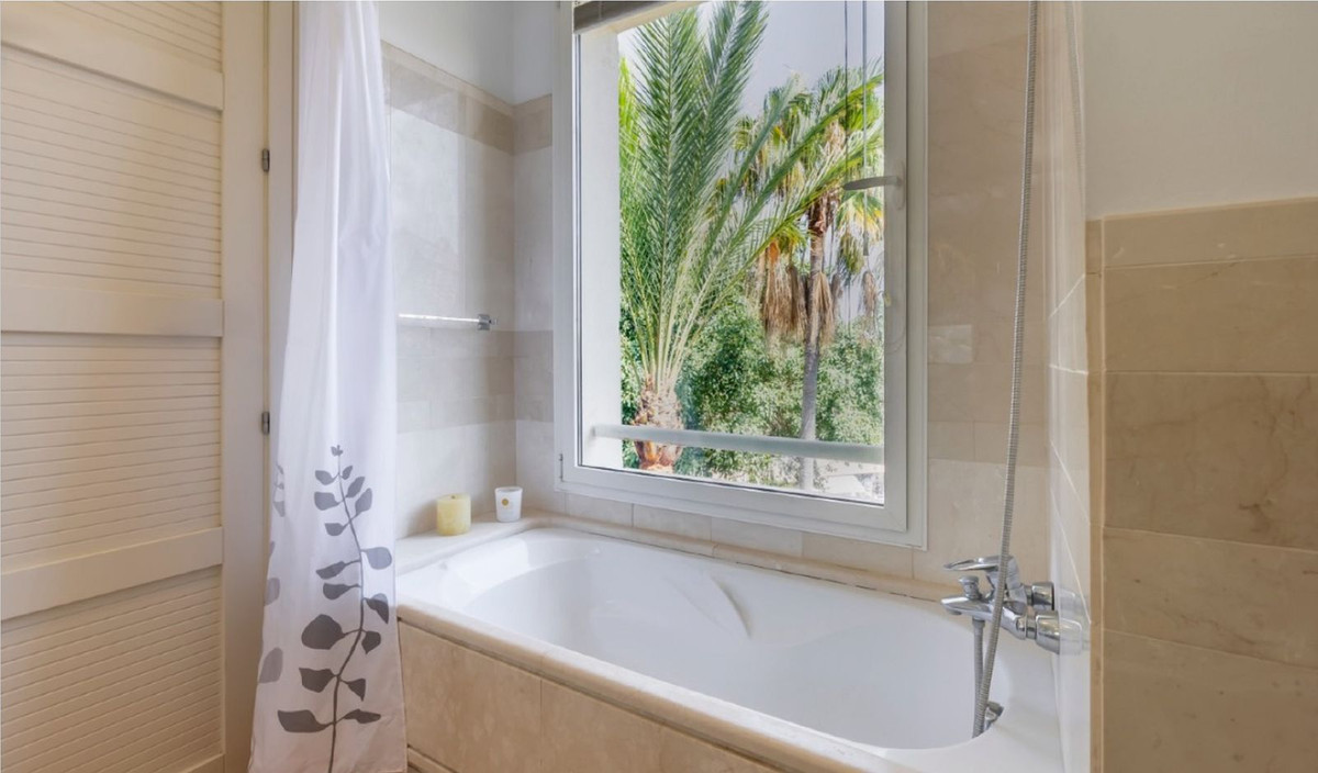 88bbc0e7ba657f1415aa5412430353bc - 14