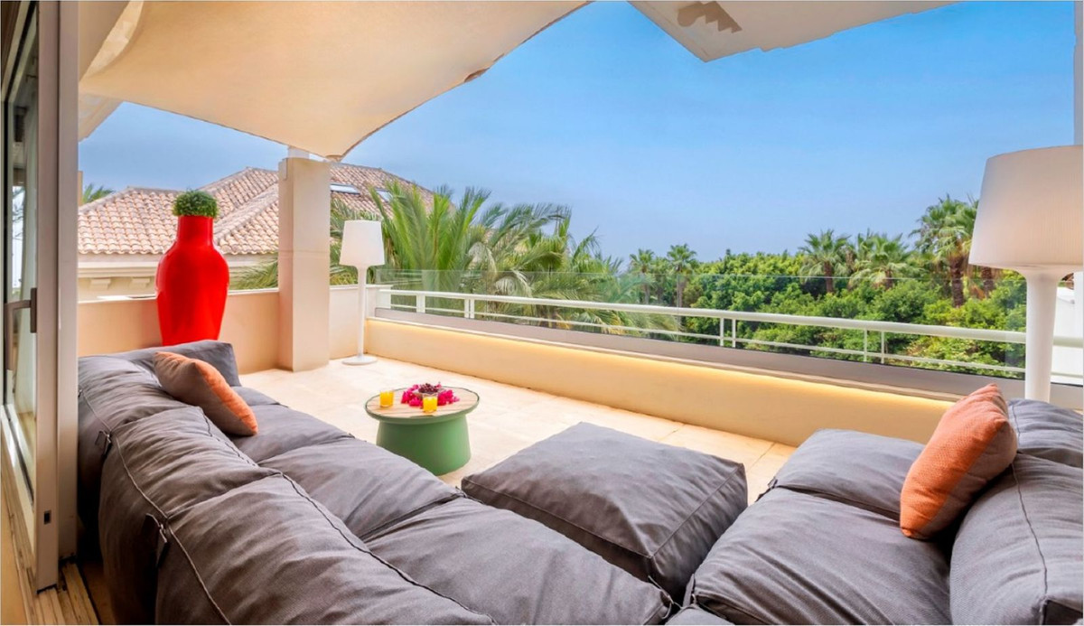 88bbc0e7ba657f1415aa5412430353bc - 18