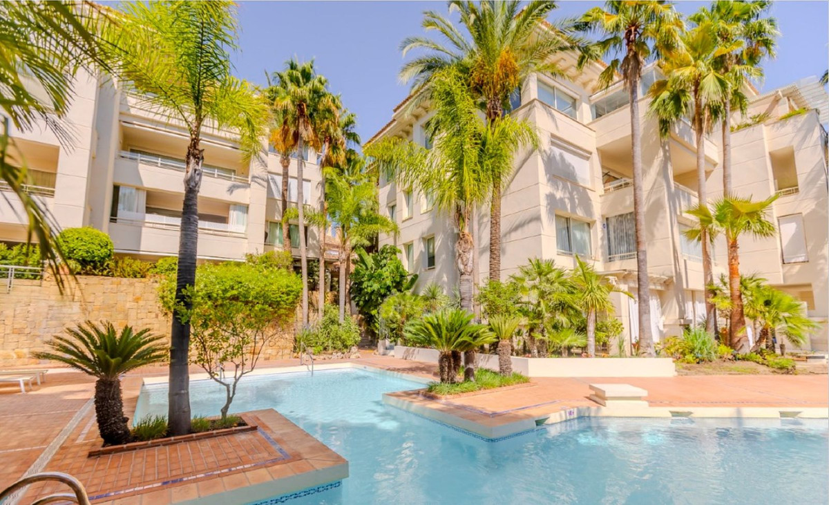 88bbc0e7ba657f1415aa5412430353bc - 21