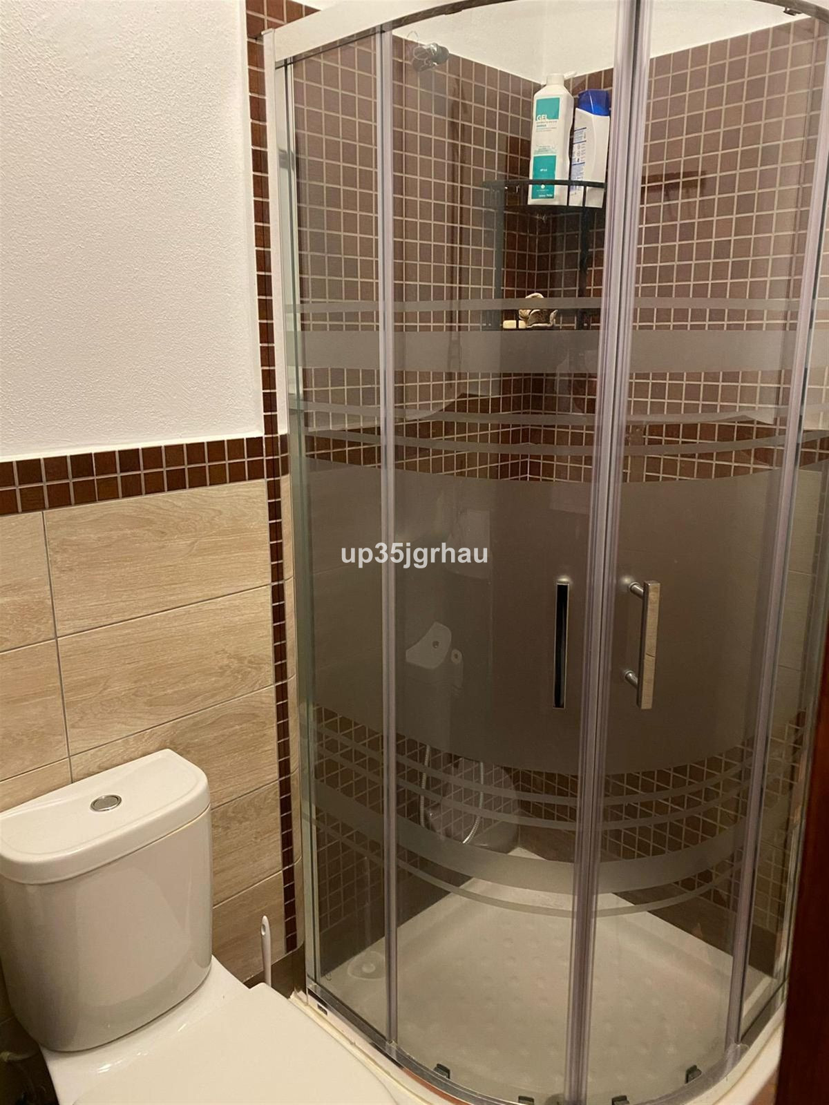 8b02c1cd095ed7190d39451eb38162cc - 25