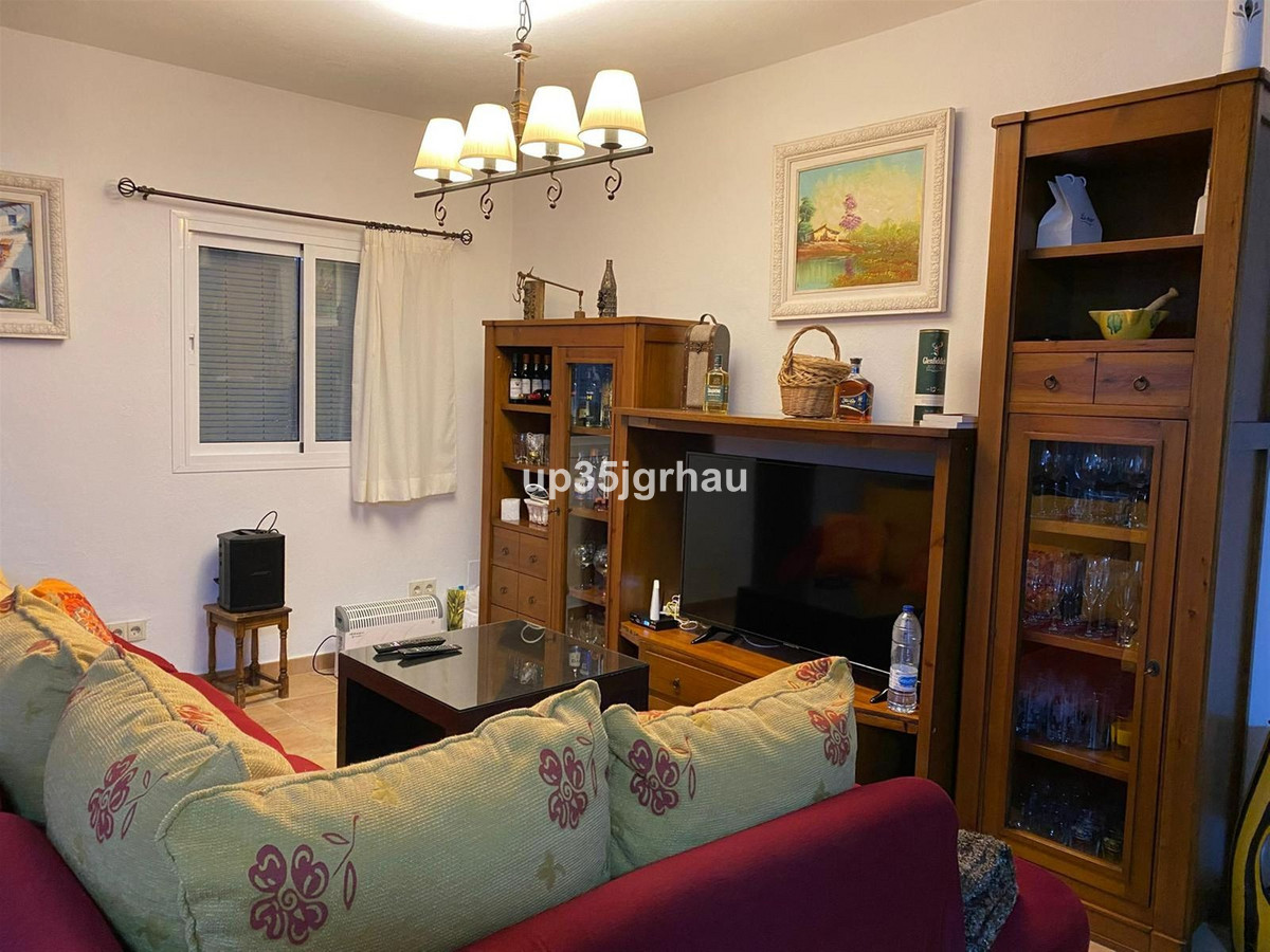 8b02c1cd095ed7190d39451eb38162cc - 26