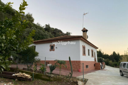 8b02c1cd095ed7190d39451eb38162cc - 36