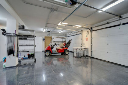 8db03ceeb30151a49e2a4f759c6383b2 - 32