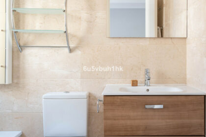 8dc8e226891b3229f82c7b6e0b27ba50 - 18