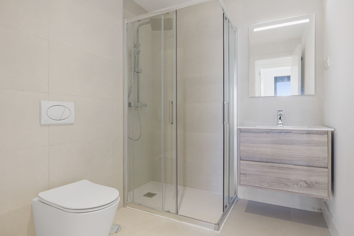 904360db73dba0dc526b881d1c502e54 - 12