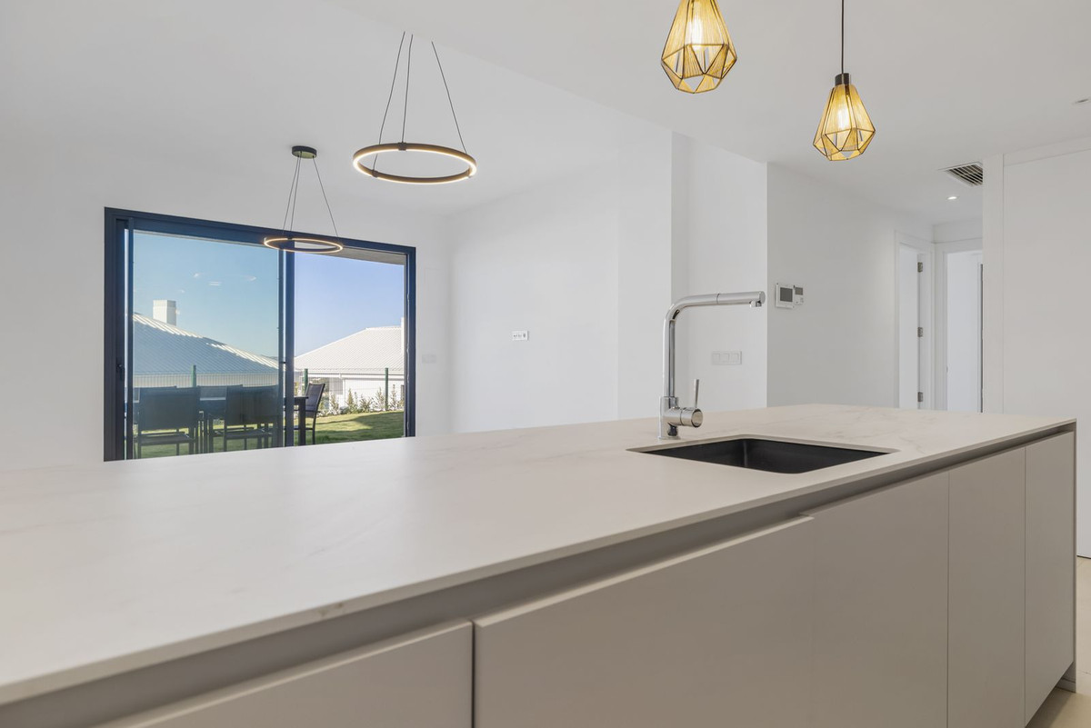 904360db73dba0dc526b881d1c502e54 - 3