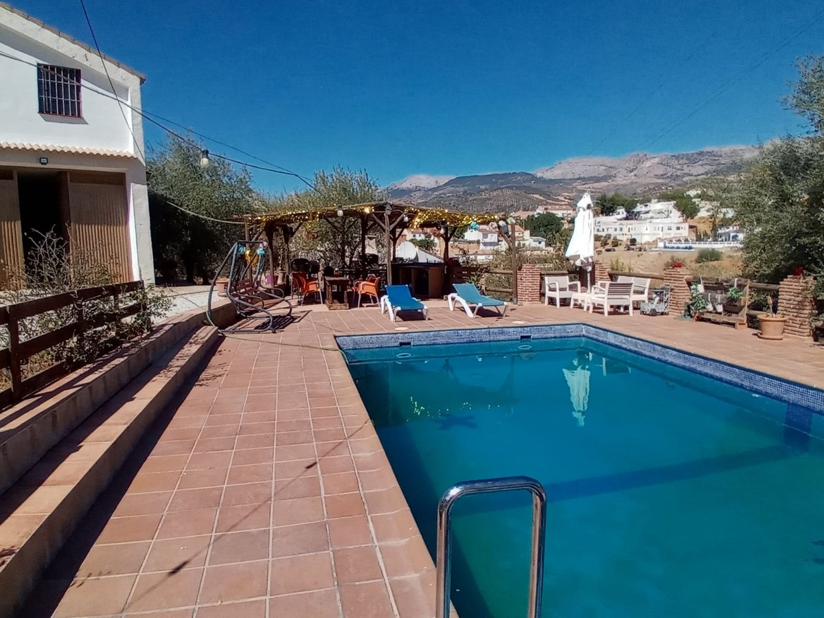 91d4d201649c0c0c9bc1126619d42ab9 - 21