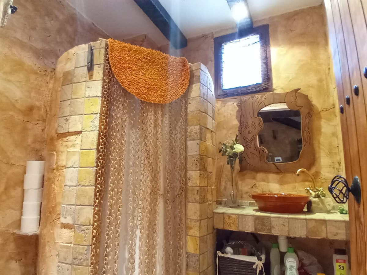 91d4d201649c0c0c9bc1126619d42ab9 - 28