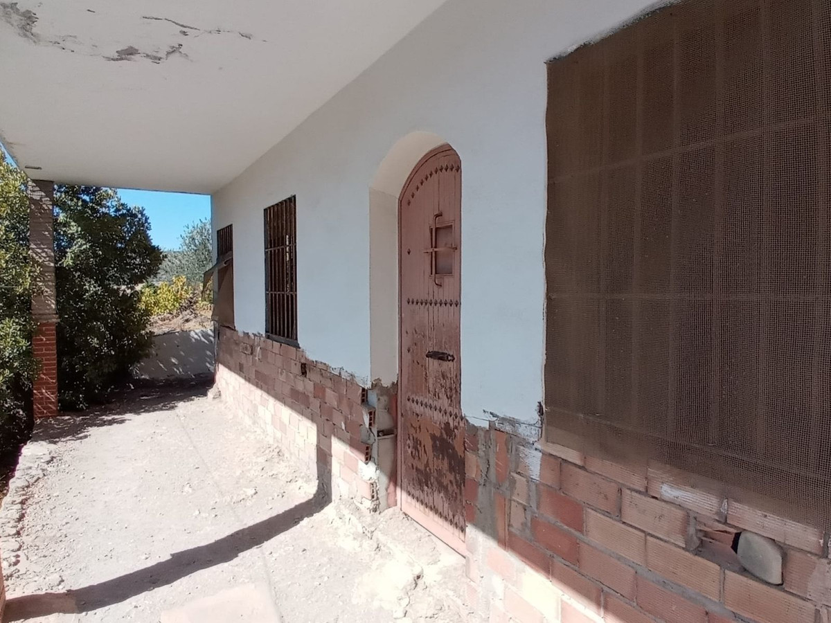 91d4d201649c0c0c9bc1126619d42ab9 - 33