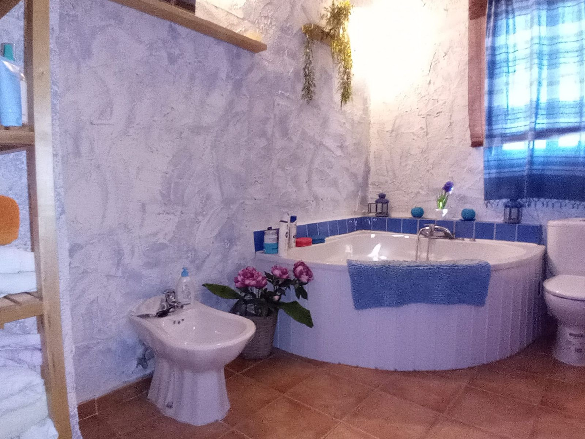 91d4d201649c0c0c9bc1126619d42ab9 - 46