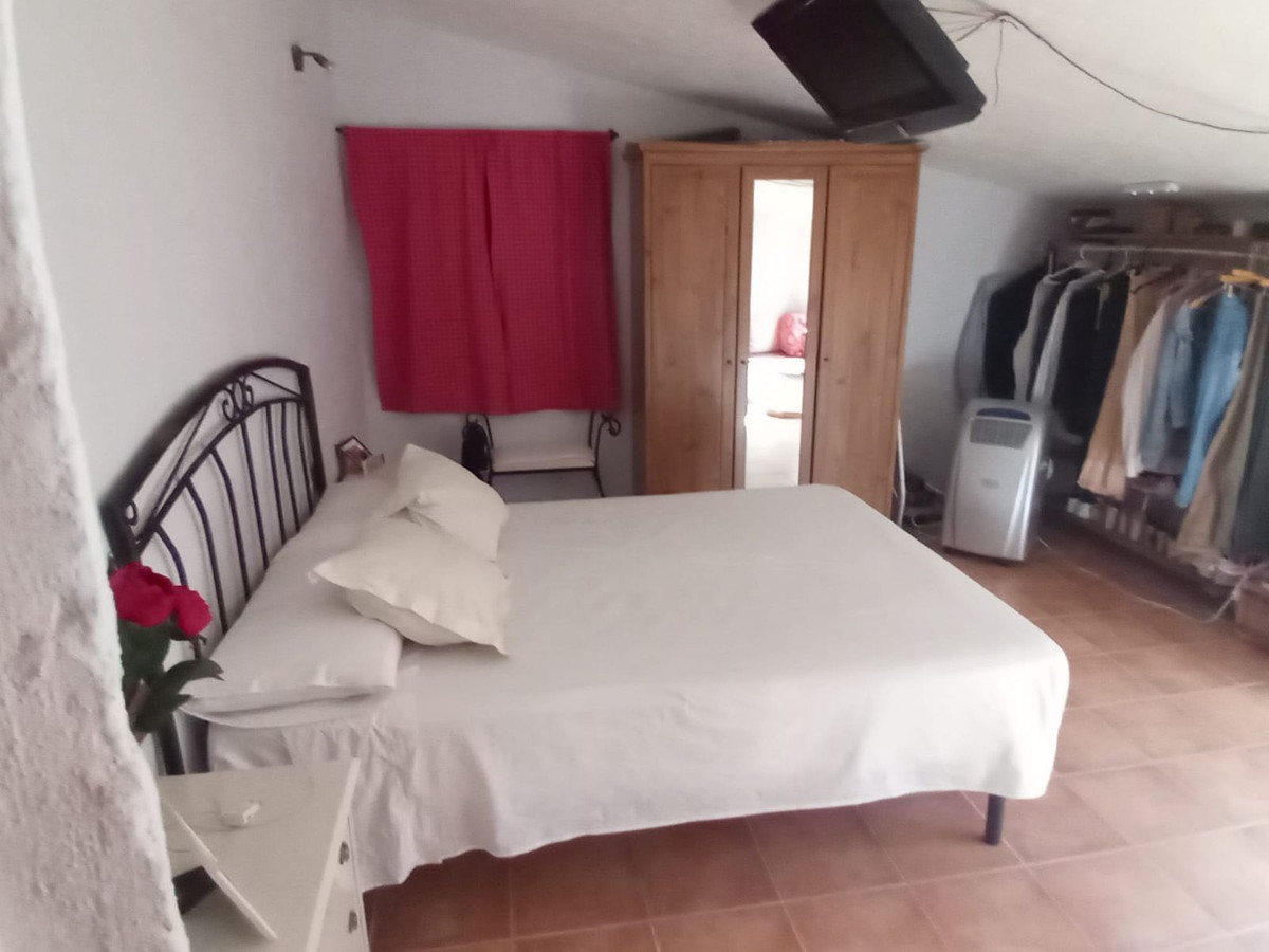 91d4d201649c0c0c9bc1126619d42ab9 - 47