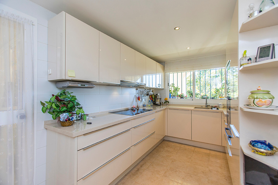 97436a86750e17be46b2bf41d6dd7202 - 5