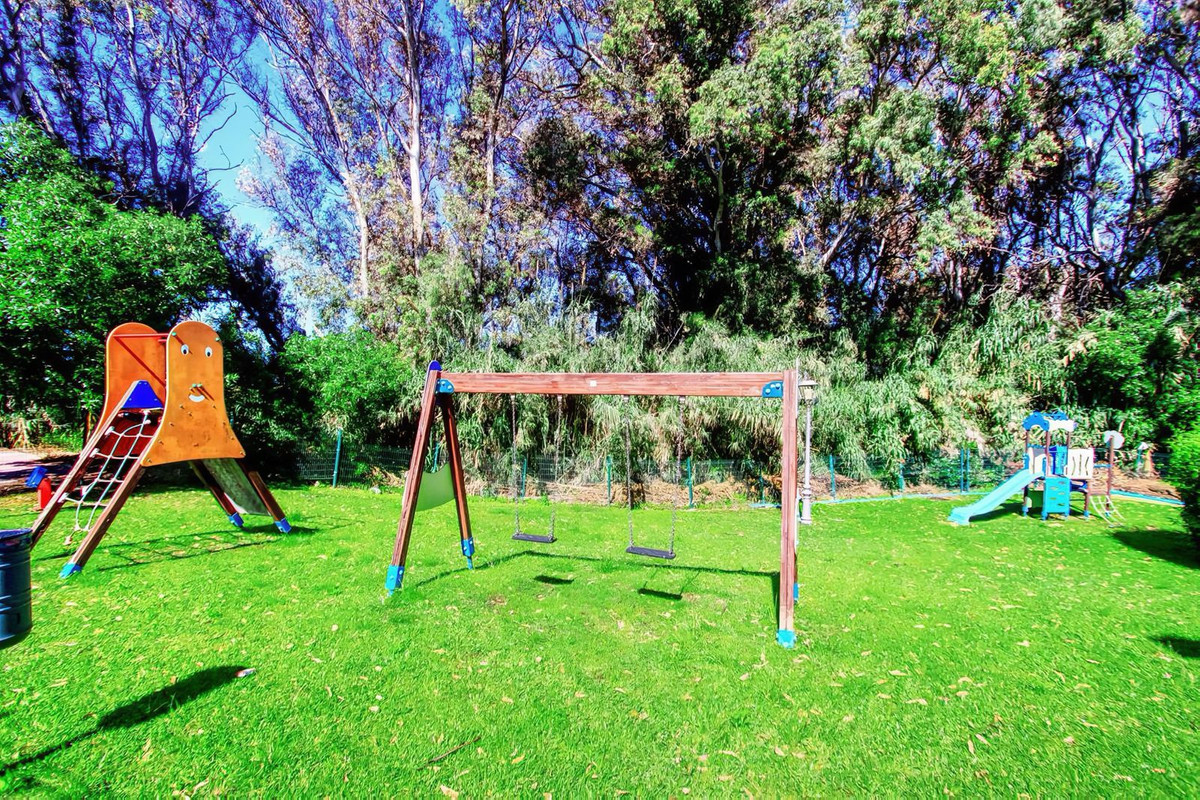 9c4e8df702059b0bea1a09a96c228683 - 24