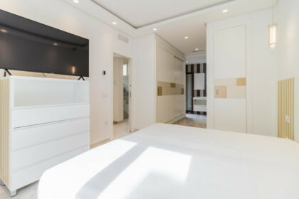 a11b5e08303acb879e5c71feaba92156 - 11