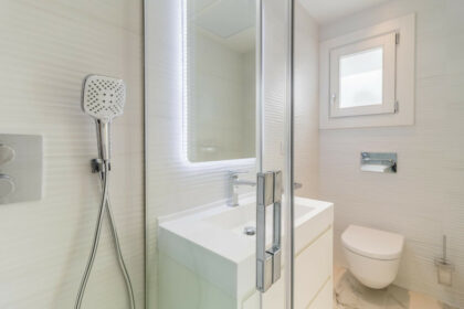 a11b5e08303acb879e5c71feaba92156 - 8