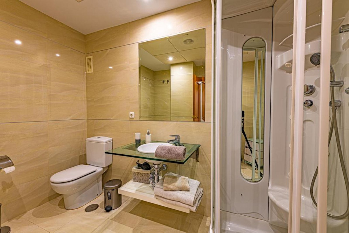 a2131d59f6f0e8bfd10b787345d9bf31 - 15