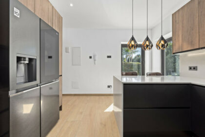 a4d6084e6d4cf99228253679925abddf - 23