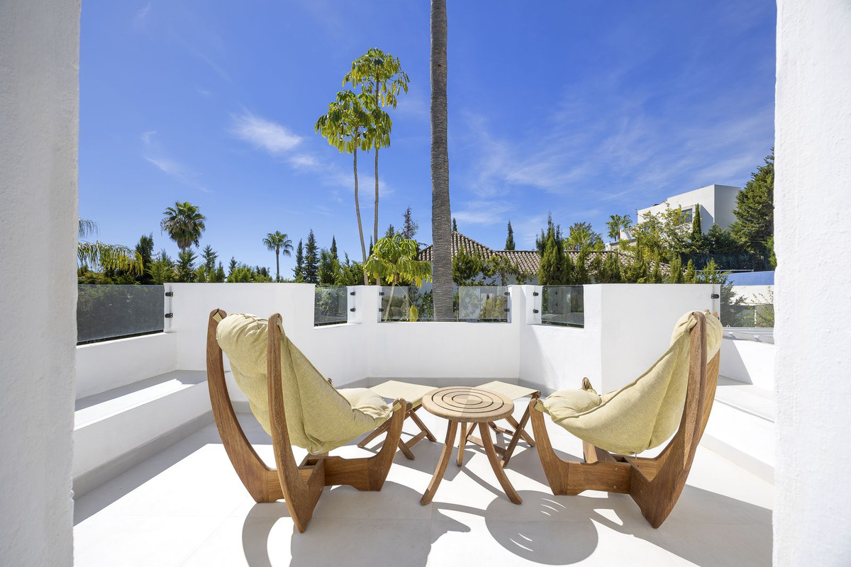 a4d6084e6d4cf99228253679925abddf - 30