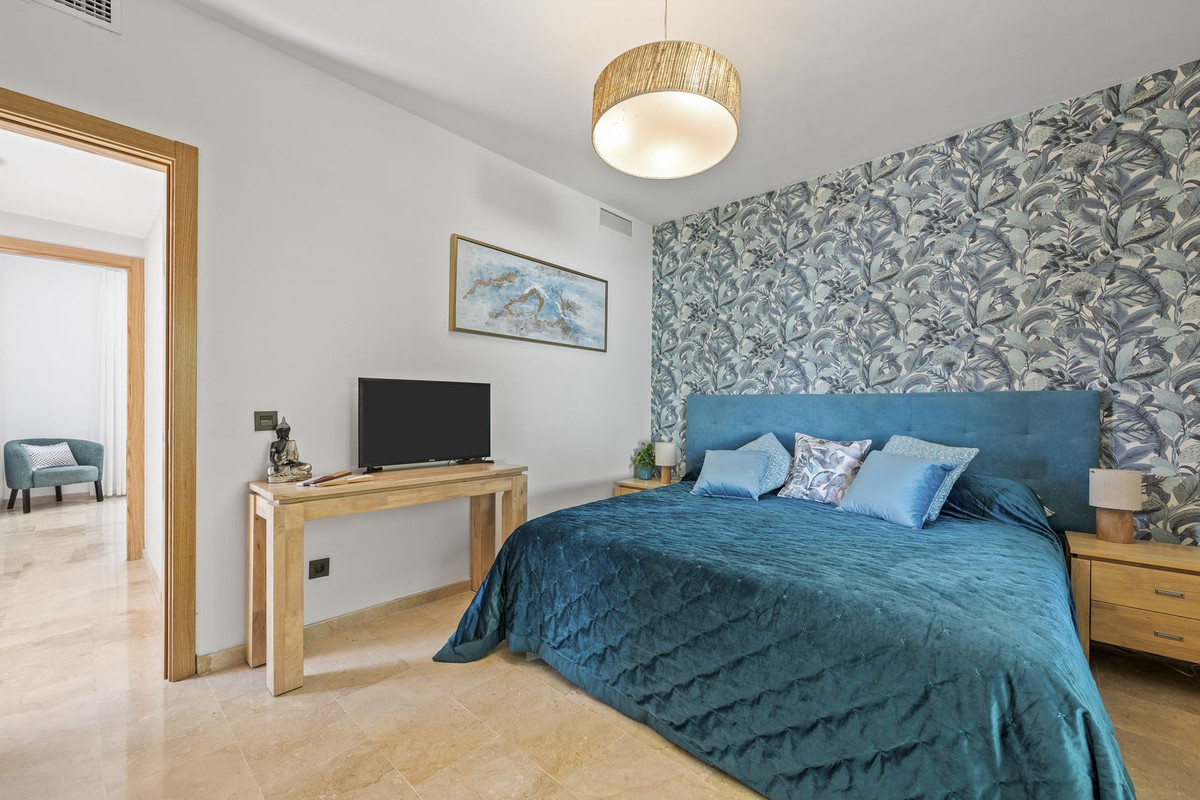 a4d6084e6d4cf99228253679925abddf - 33