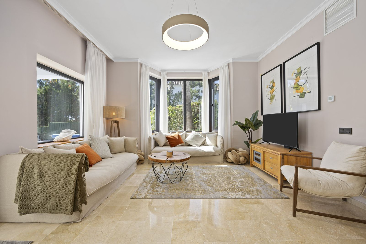 a4d6084e6d4cf99228253679925abddf - 4