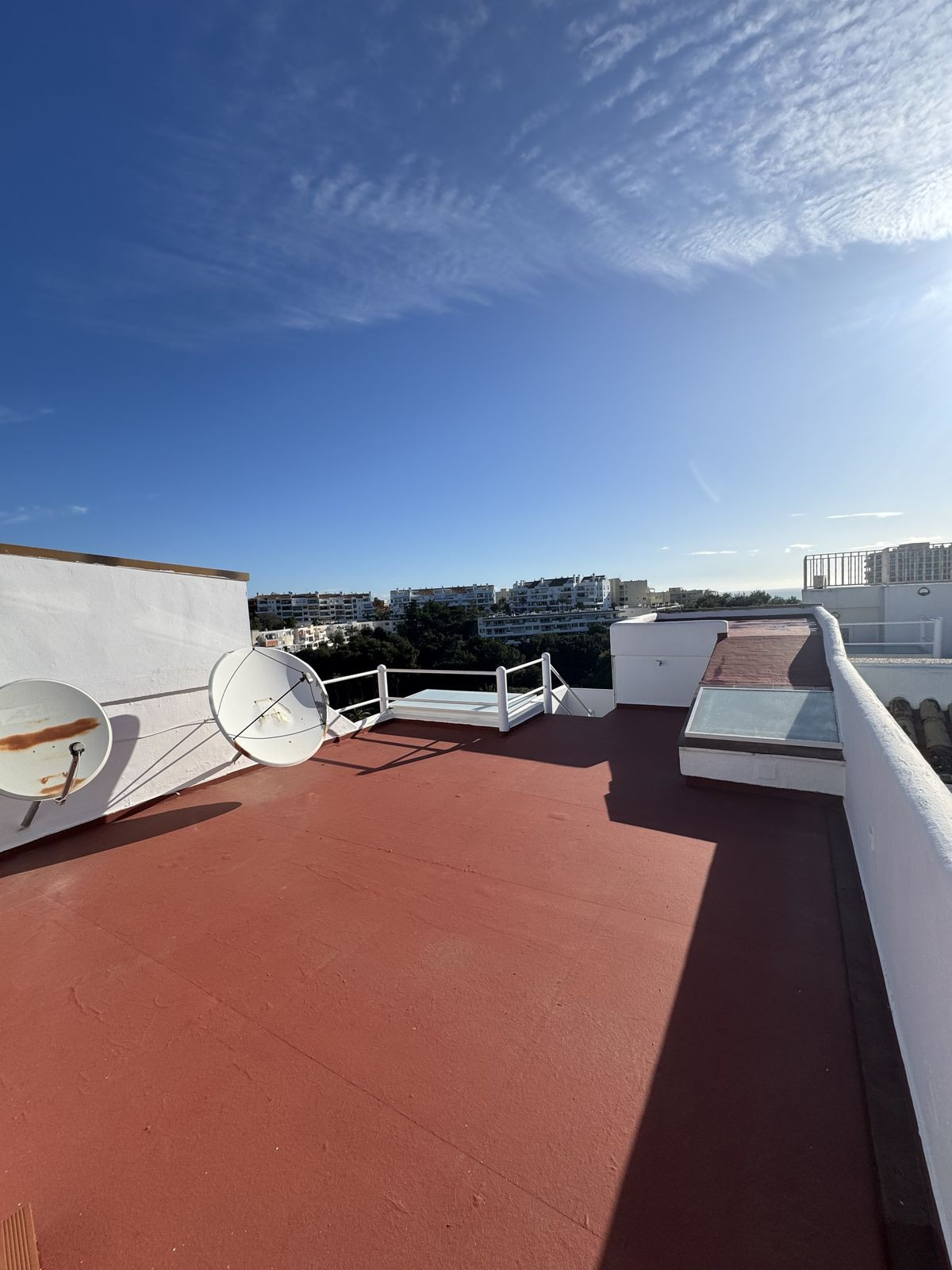 a52bcfbb24ce5f08f3f8001768f875d8 - 15