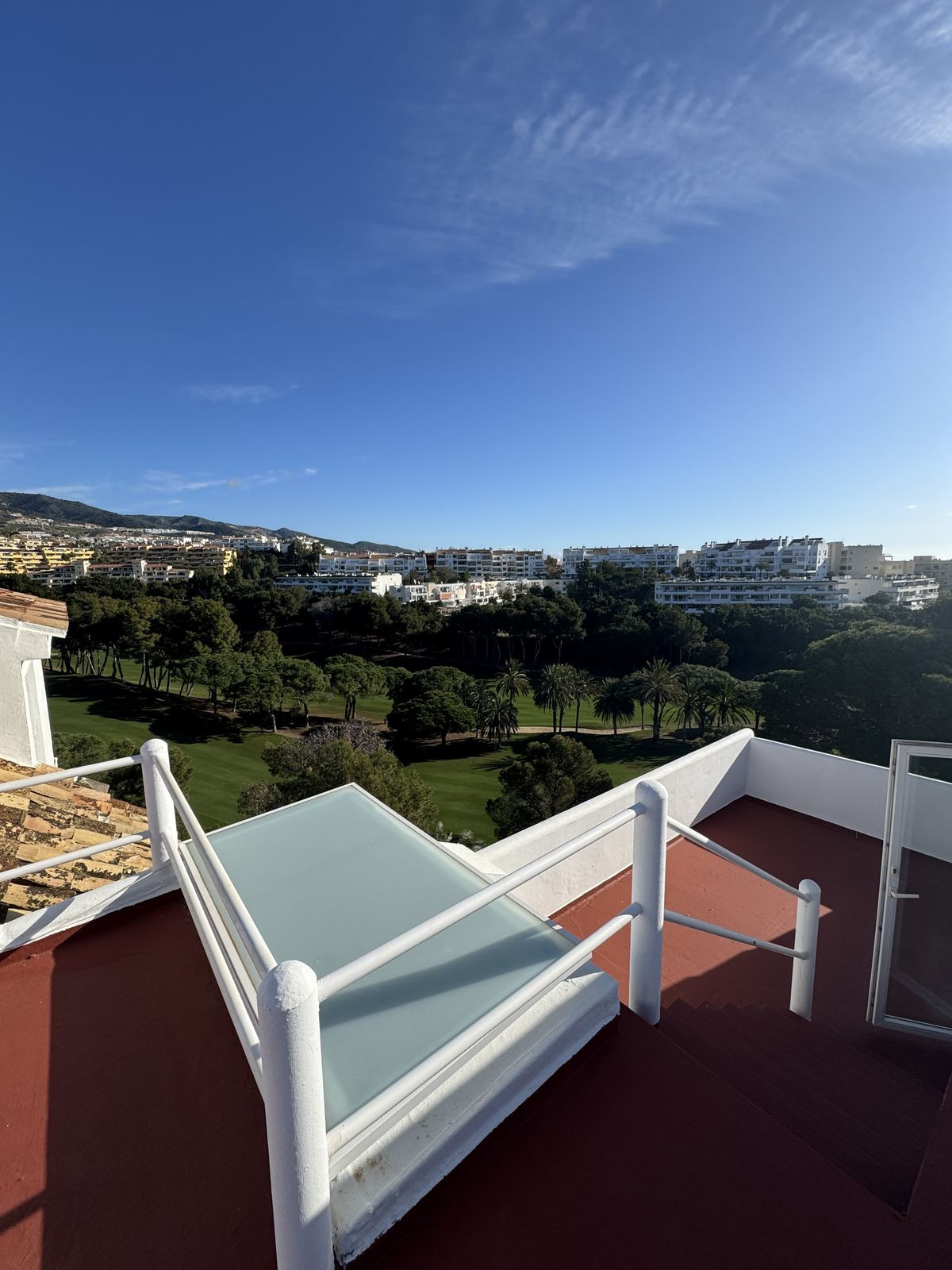 a52bcfbb24ce5f08f3f8001768f875d8 - 16