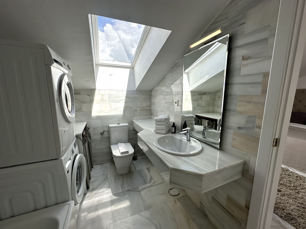 a7334aa68825c634ecd201acc5427a98 - 26