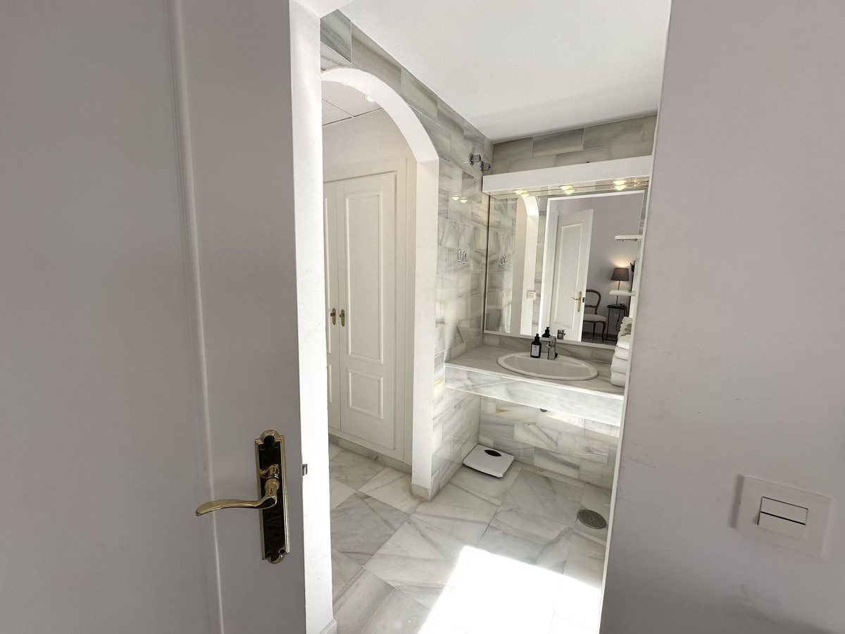 a7334aa68825c634ecd201acc5427a98 - 30