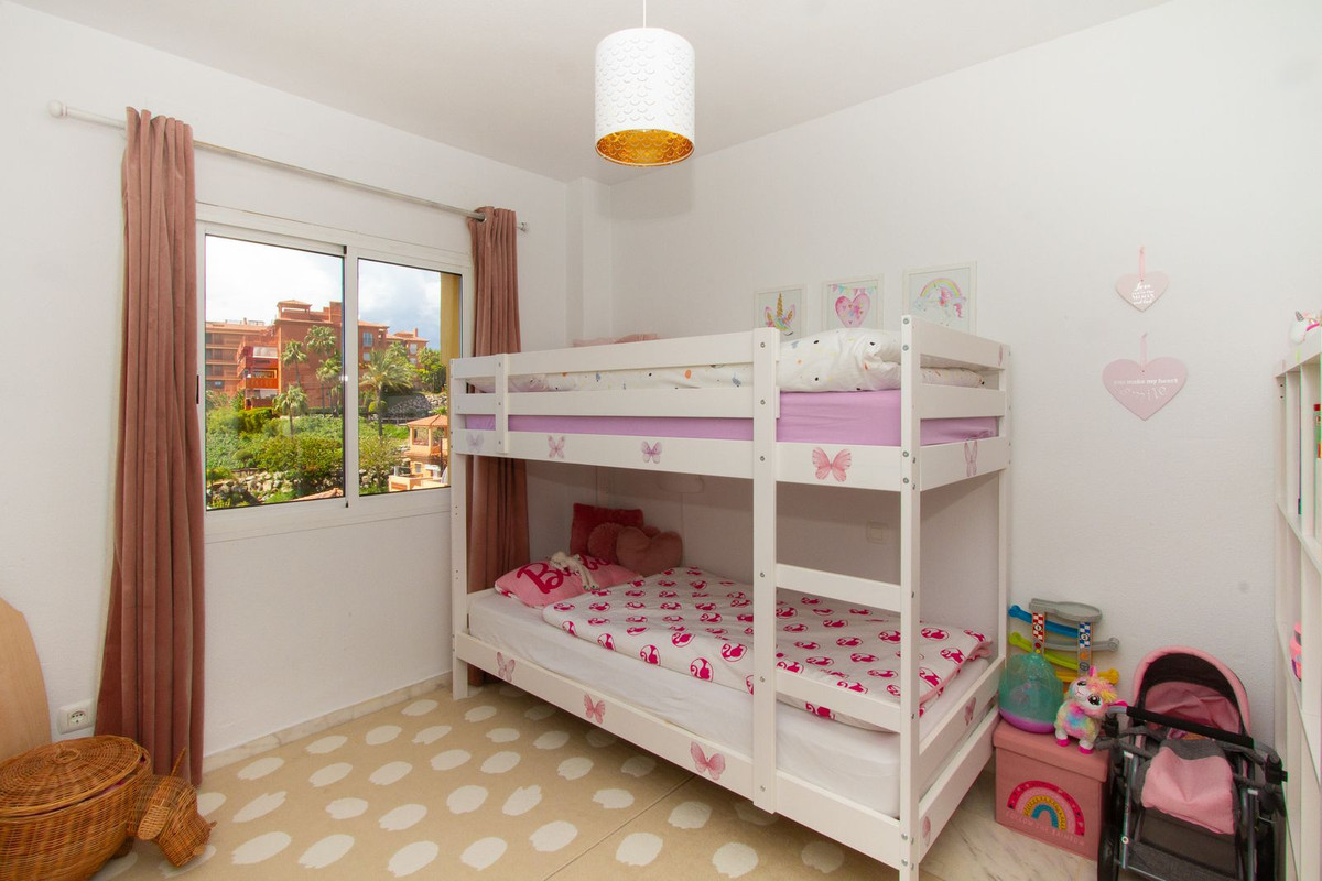 a7edf4997a92930e4cf2f7da5d193f34 - 15