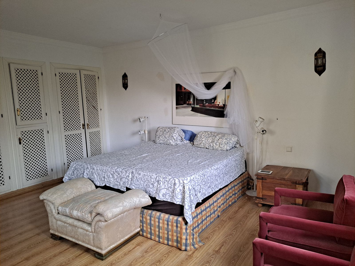 a843f9b138b966d516616012ea9a0dfc - 6